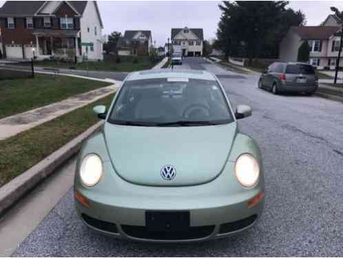 2006 Volkswagen Beetle-New 2DCP