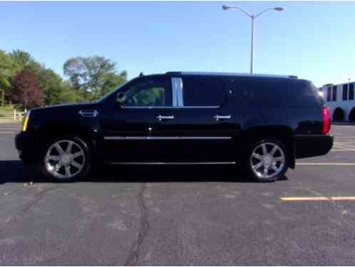 2007 Cadillac Escalade Base