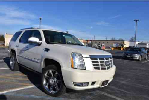 Cadillac Escalade Luxury (2007)