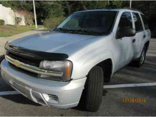 2007 Chevrolet Trailblazer LS Sport Utility 4-Door