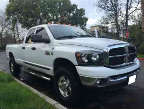 Dodge Ram 2500 SLT (2007)