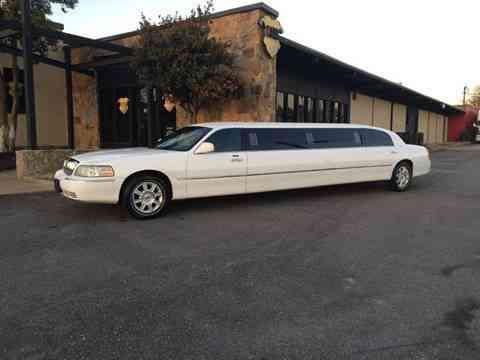 Lincoln Town Car 120 Limousine (2007)