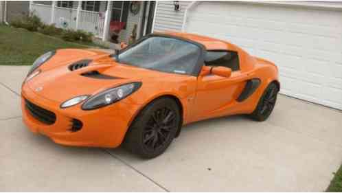Lotus Elise Convertible with (2007)