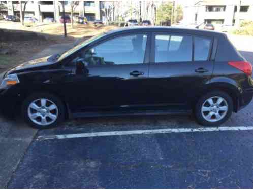 Nissan Versa (2007)