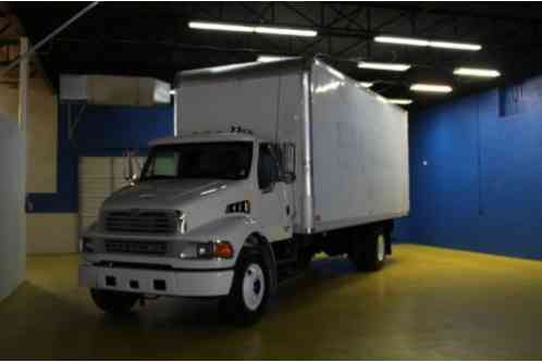 2007 Sterling Acterra 26 foot box truck --
