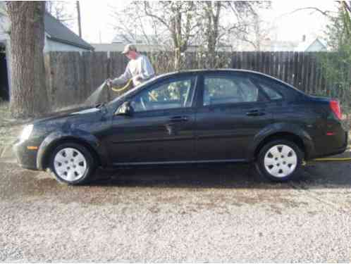 2007 Suzuki Forenza Base