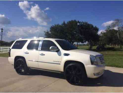 Cadillac Escalade AWD Base 4dr SUV (2008)