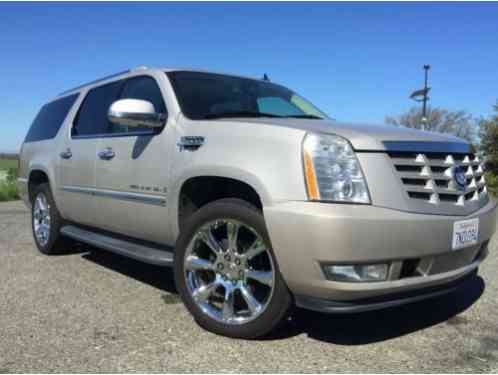 Cadillac Escalade Luxury (2008)