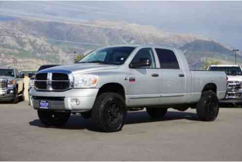 Dodge Ram 2500 LARAMIE (2008)