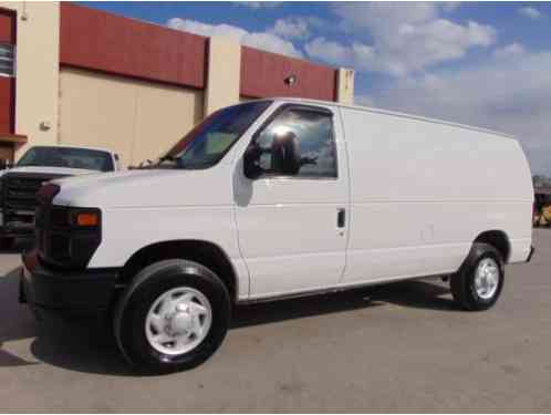 Ford E-Series Van XL WORK SERIES (2008)