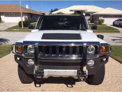 2008 Hummer H3 chrome package