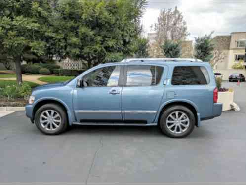 Infiniti QX56 V8 4WD - every option (2008)