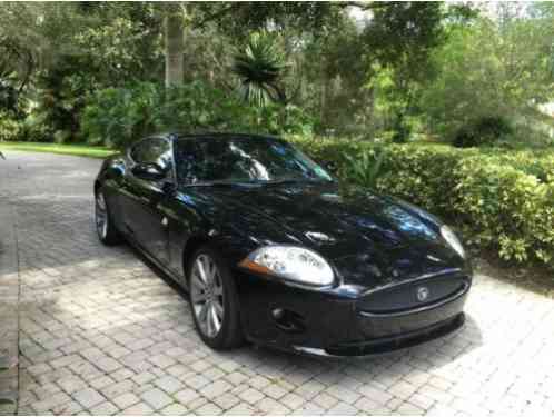 Jaguar XK Base Coupe 2-Door (2008)