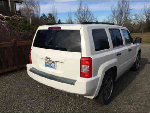 Jeep Patriot Base Sport Utility (2008)