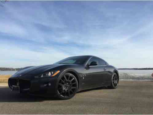 Maserati Gran Turismo Base Coupe (2008)