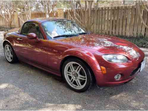 Mazda MX-5 Miata Grand Touring (2008)