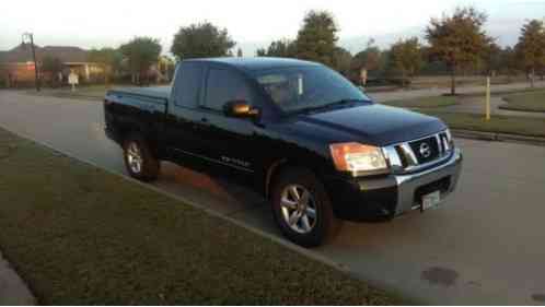 Nissan Titan SE Extended Cab Pickup (2008)