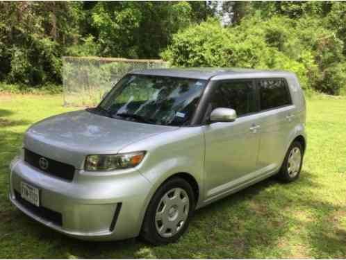 Scion xB Base Wagon 4-Door (2008)