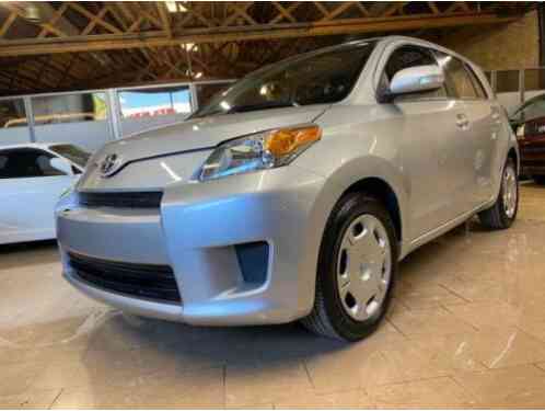 2008 Scion xD Base 4dr Hatchback 5M