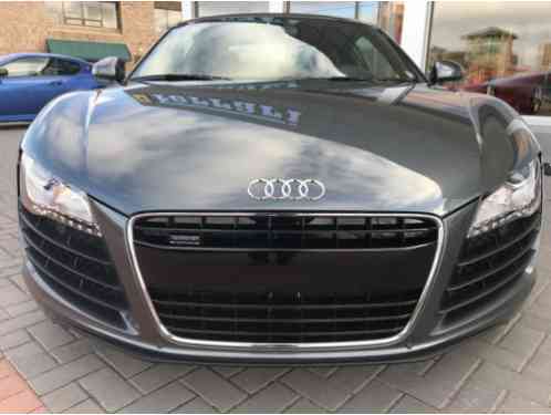 2009 Audi R8 Base Coupe 2-Door