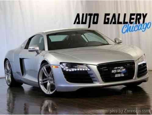 Audi R8 Base Coupe 2-Door (2009)