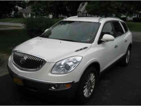 Buick Enclave CXL Sport Utility (2009)