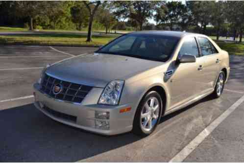 Cadillac STS (2009)