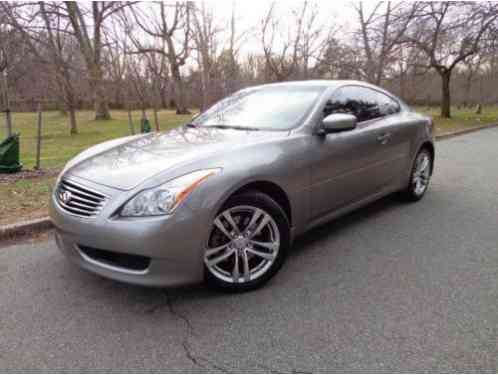 Infiniti G37 x AWD 2dr Coupe (2009)