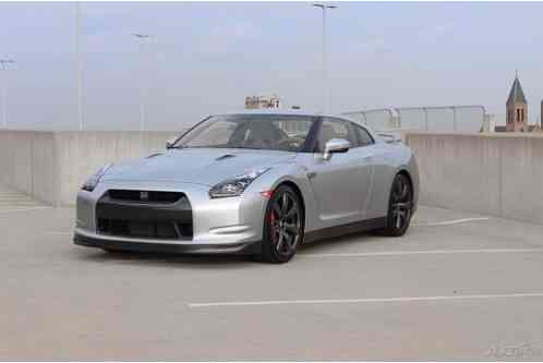 Nissan GT-R Premium (2009)