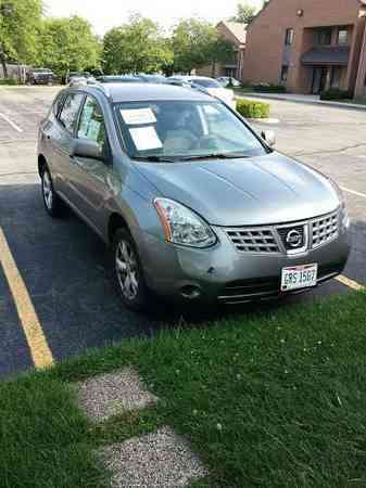 Nissan Rogue SL Sport Utility (2009)