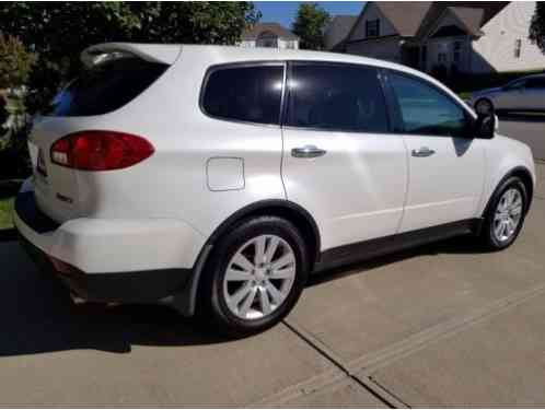 Subaru Tribeca 7 Passenger - (2009)