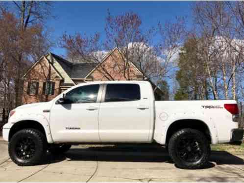 Toyota Tundra CrewMax TRD 4-door (2009)