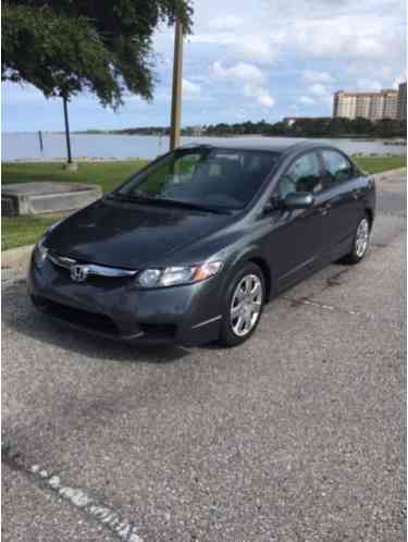 2010 Honda Civic LX Sedan 4-Door