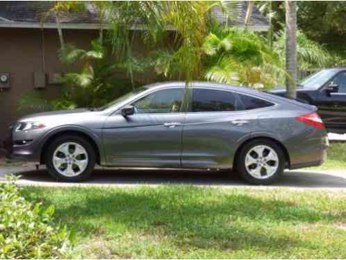 Honda Crosstour EX (2010)