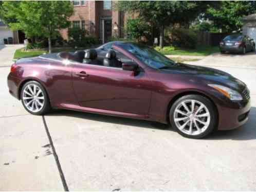 2010 Infiniti G37 Sport Convertible 2-Door