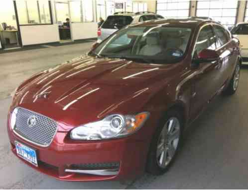 2010 Jaguar XF Luxury