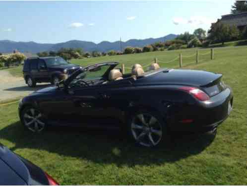 Lexus SC Base Convertible 2-Door (2010)