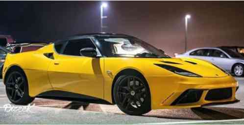 2010 Lotus Evora yellow