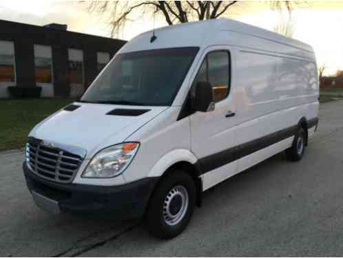 Mercedes-Benz Sprinter (2010)