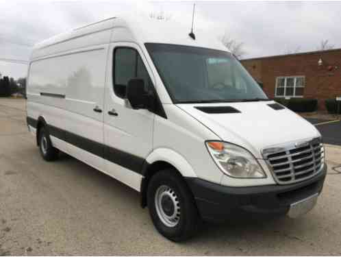 Mercedes-Benz Sprinter (2010)