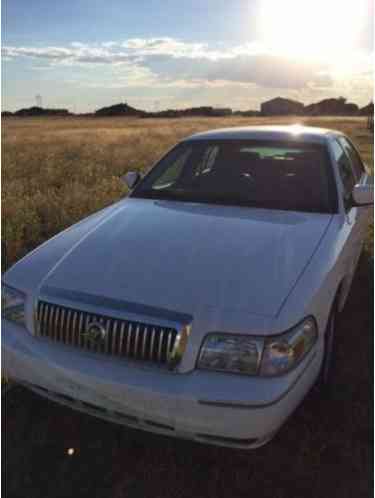 Mercury Grand Marquis LS (2010)