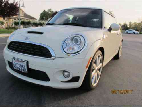 Mini Cooper S All Options (2010)