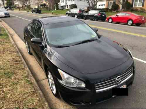 Nissan Maxima 3. 5 S (2010)