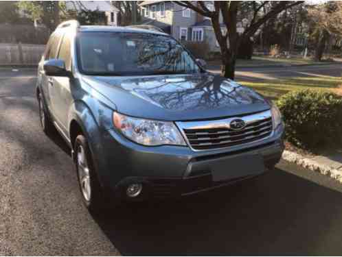 Subaru Forester 2. 5 X Limited (2010)