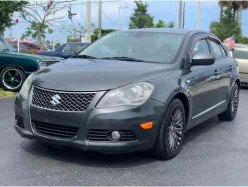 2010 Suzuki Kizashi SLS 4dr Sedan CVT