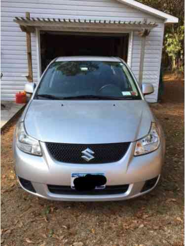 2010 Suzuki SX4 LE