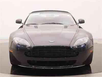 Aston Martin Vantage (2011)
