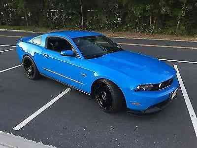 2011 Ford Mustang GT Premium