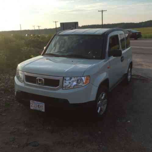 Honda Element EX (2011)