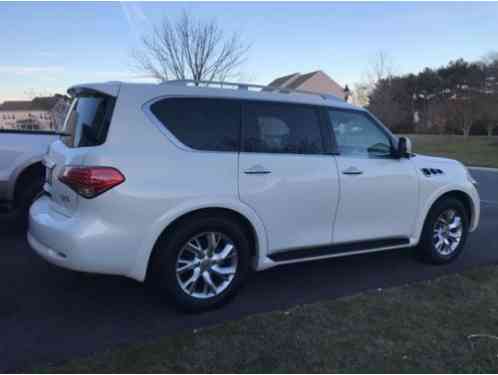 Infiniti QX56 (2011)